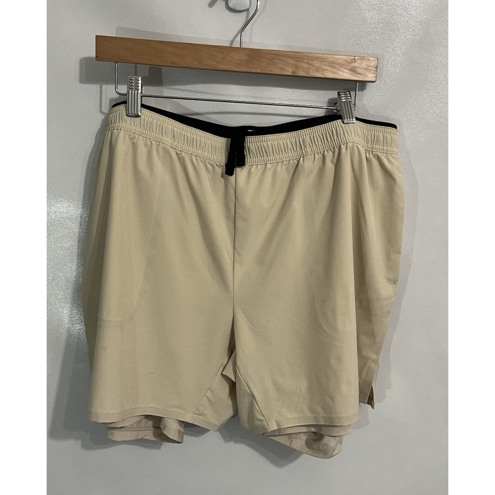 Chubbies XL Ultimate Training Shorts Hidden Liner Cream Men Inseam 5.5"